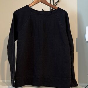 Black Crewneck Sweatshirt